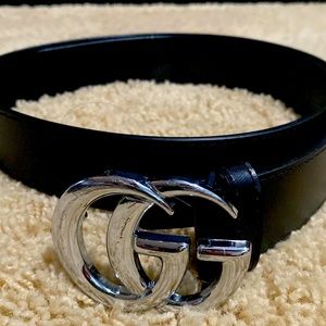 Gorgeous designer look belt